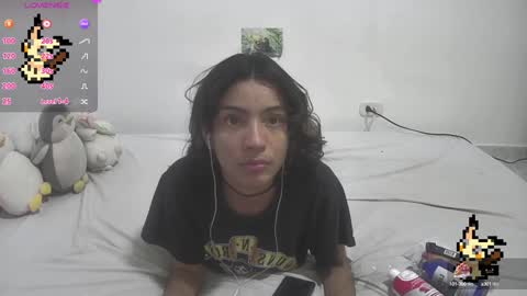 Helia Transfem and Amy online show from January 2025 03:34:02 PM