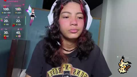 Helia Transfem and Amy online show from October 2025 08:08:02 PM