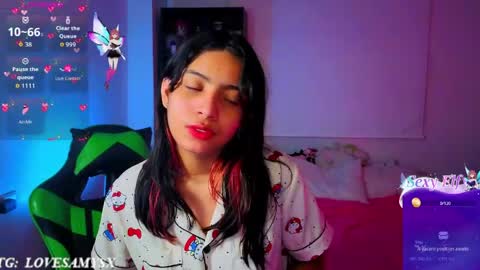 Helia Transfem and Amy online show from June 2026 03:35:01 AM