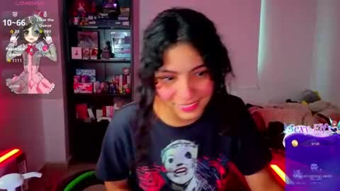 Helia Transfem and Amy online show from July 2026 10:56:02 PM