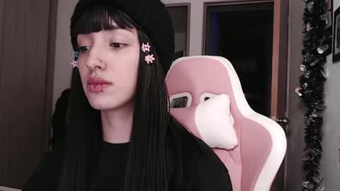 Snapshot of hell_666_xxx chatting on February 2025 12:09:01 AM cher online show from February 2025 12:09:01 AM