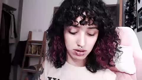 Snapshot of hell_666_xxx chatting on March 2025 05:31:02 AM cher online show from March 2025 05:31:02 AM