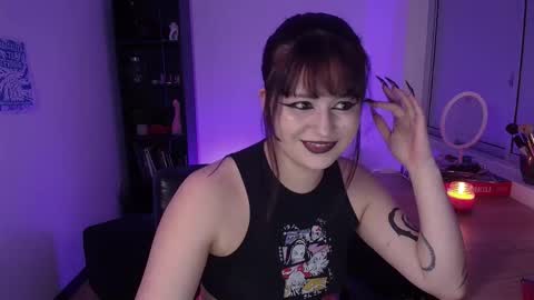 Snapshot of hell_dancer_ chatting on November 2025 04:01:02 AM Lexa online show from November 2025 04:01:02 AM