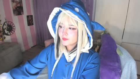 Snapshot of hell_fairy chatting on September 2025 02:44:02 AM Laura online show from September 2025 02:44:02 AM