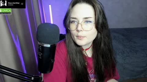 Snapshot of hell_hotline chatting on January 2025 08:44:01 PM Red online show from January 2025 08:44:01 PM