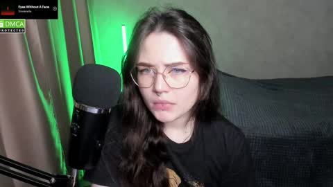 Snapshot of hell_hotline chatting on February 2025 07:21:01 PM Red online show from February 2025 07:21:01 PM