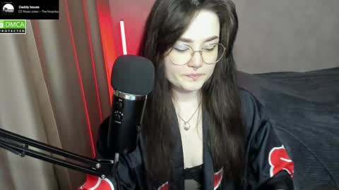 Snapshot of hell_hotline chatting on February 2025 06:57:02 PM Red online show from February 2025 06:57:02 PM