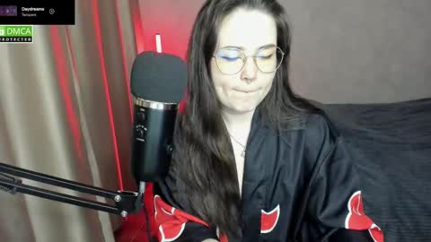 Snapshot of hell_hotline chatting on February 2025 09:57:01 PM Red online show from February 2025 09:57:01 PM