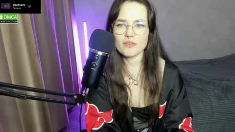 Snapshot of hell_hotline chatting on February 2025 09:12:01 PM Red online show from February 2025 09:12:01 PM