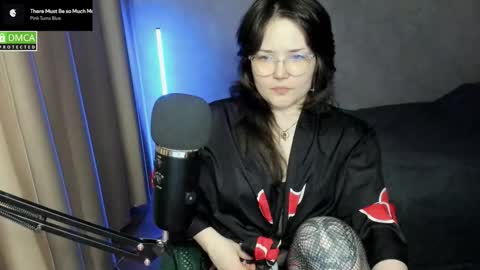 Snapshot of hell_hotline chatting on January 2026 06:46:02 PM Red online show from January 2026 06:46:02 PM