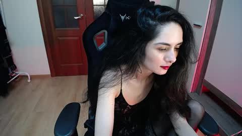 Helen online show from May 2026 09:21:01 PM