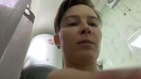 Snapshot of helldollz chatting on December 2024 02:49:02 PM HellDollz online show from December 2024 02:49:02 PM