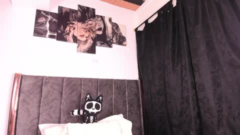 helldy_666 online show from May 2026 07:50:02 AM