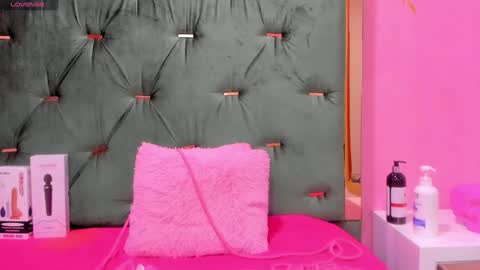 Snapshot of hellen__4master chatting on January 2025 11:12:02 AM Hellen online show from January 2025 11:12:02 AM