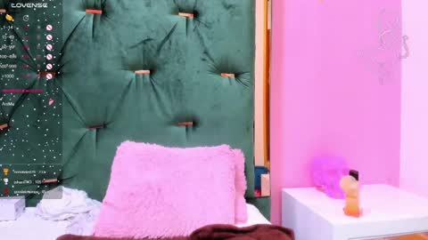 Snapshot of hellen__4master chatting on February 2025 04:57:01 PM Hellen online show from February 2025 04:57:01 PM