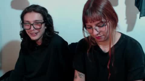 hellen_max_ online show from July 2026 03:36:02 PM