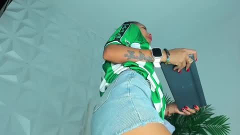 hellen     online show from May 2026 07:07:01 PM