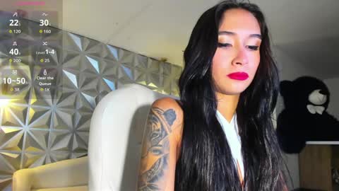 Hellen online show from May 2026 12:43:01 PM