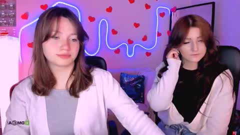 Helli online show from February 2026 08:18:01 PM