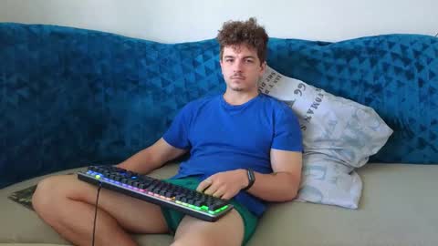 Snapshot of hellish_sugar chatting on September 2025 07:52:02 AM Remy online show from September 2025 07:52:02 AM