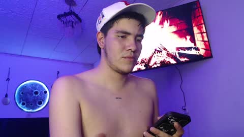 Snapshot of hellmike_ chatting on December 2024 11:39:01 PM Call me Mike-----INSTAGRAM hellofmike INDEPENDENT MODEL online show from December 2024 11:39:01 PM