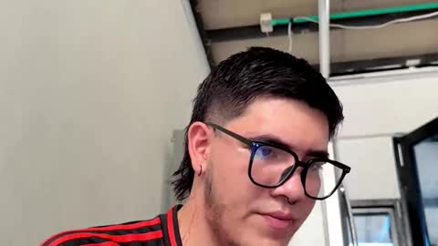 Snapshot of hellmike_ chatting on November 2025 06:23:02 PM Call me Mike-----INSTAGRAM hellofmike INDEPENDENT MODEL online show from November 2025 06:23:02 PM