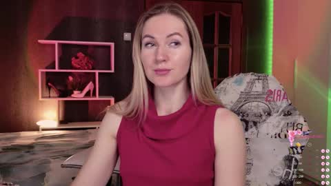 Alisia  Monday to Friday from 10 am to 4 pm GMT 2 online show from December 2025 08:08:02 AM