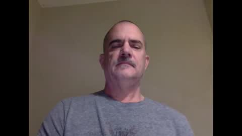 helloitsme969 online show from December 2025 06:04:02 PM