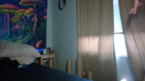 Snapshot of hellok1tty666 chatting on January 2025 12:10:01 AM Luci online show from January 2025 12:10:01 AM