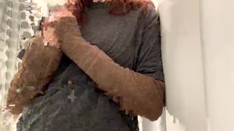 Snapshot of hellokitten123 chatting on January 2025 08:15:02 PM hellokitten123 online show from January 2025 08:15:02 PM