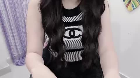 hellokitty_sexy online show from May 2026 04:07:02 AM