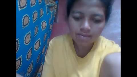 henitsaldy online show from October 2025 05:55:02 PM