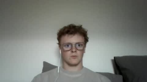 Snapshot of henrietje chatting on May 2026 06:46:01 PM henrietje online show from May 2026 06:46:01 PM