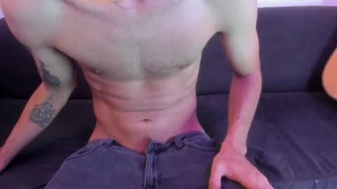 henrik_senn online show from July 2026 11:49:02 AM