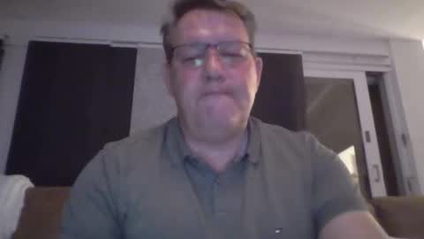 Snapshot of henrikrp1971 chatting on May 2026 11:33:02 PM henrikrp1971 online show from May 2026 11:33:02 PM