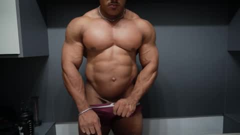 Henri online show from February 2026 11:22:01 PM