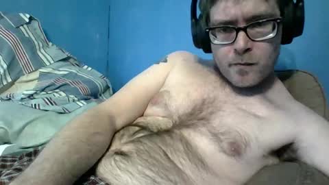 Snapshot of henry_balthazar chatting on April 2026 03:20:02 PM Henry Balthazar online show from April 2026 03:20:02 PM