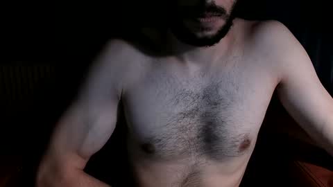 Snapshot of henryaxe chatting on January 2025 09:42:02 PM HenryAxe online show from January 2025 09:42:02 PM