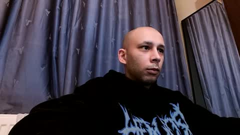 Snapshot of henryaxe chatting on January 2025 01:17:01 PM HenryAxe online show from January 2025 01:17:01 PM