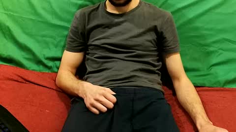 Snapshot of henryaxe chatting on March 2025 11:03:02 PM HenryAxe online show from March 2025 11:03:02 PM