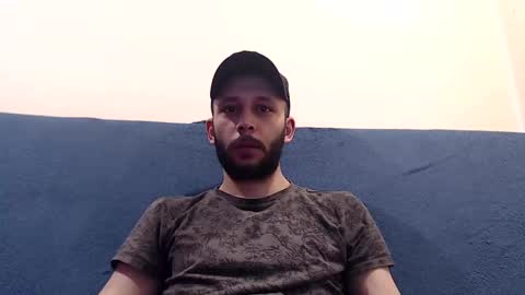 Snapshot of henryaxe chatting on March 2025 02:56:02 PM HenryAxe online show from March 2025 02:56:02 PM