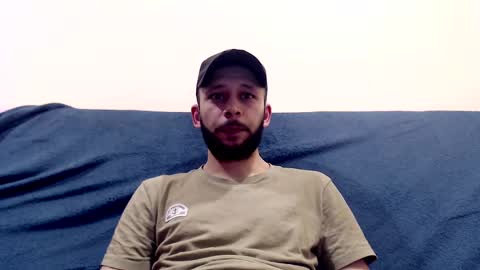 Snapshot of henryaxe chatting on March 2025 02:18:01 PM HenryAxe online show from March 2025 02:18:01 PM