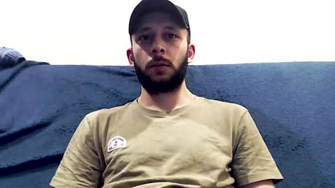 Snapshot of henryaxe chatting on March 2025 05:46:01 PM HenryAxe online show from March 2025 05:46:01 PM