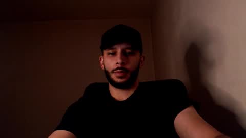 Snapshot of henryaxe chatting on October 2025 11:49:02 PM HenryAxe online show from October 2025 11:49:02 PM