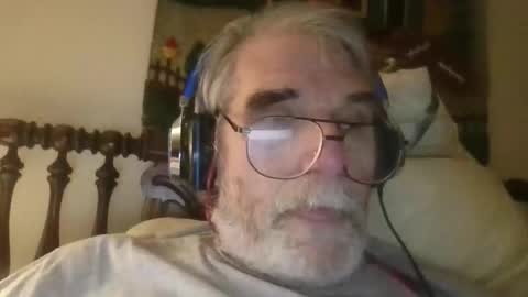 henrybond1979 online show from May 2026 07:33:01 PM