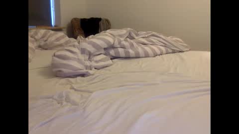 Snapshot of henryhipster chatting on October 2025 06:12:02 AM Henryhipster sub spank useme new Europe Twink kiss first fit kinky naughty online show from October 2025 06:12:02 AM