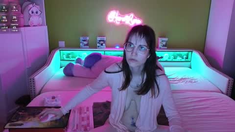 HeraLuna  online show from February 2025 10:54:01 PM