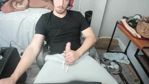 DAWSONTHE2ND TWITCH online show from April 2026 07:33:02 PM