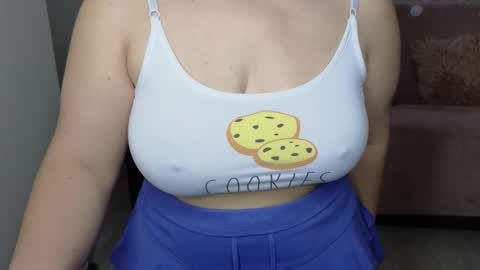 Snapshot of heroine_of_your_life chatting on March 2025 07:21:02 AM Maryana online show from March 2025 07:21:02 AM