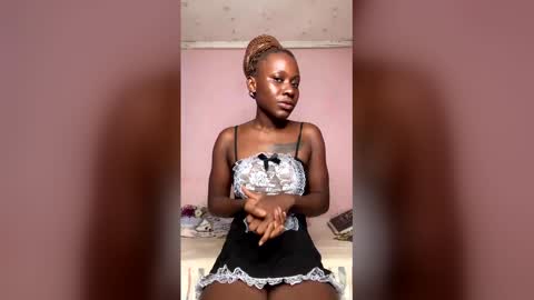 Snapshot of herslatt chatting on February 2026 03:14:02 AM herslatt online show from February 2026 03:14:02 AM